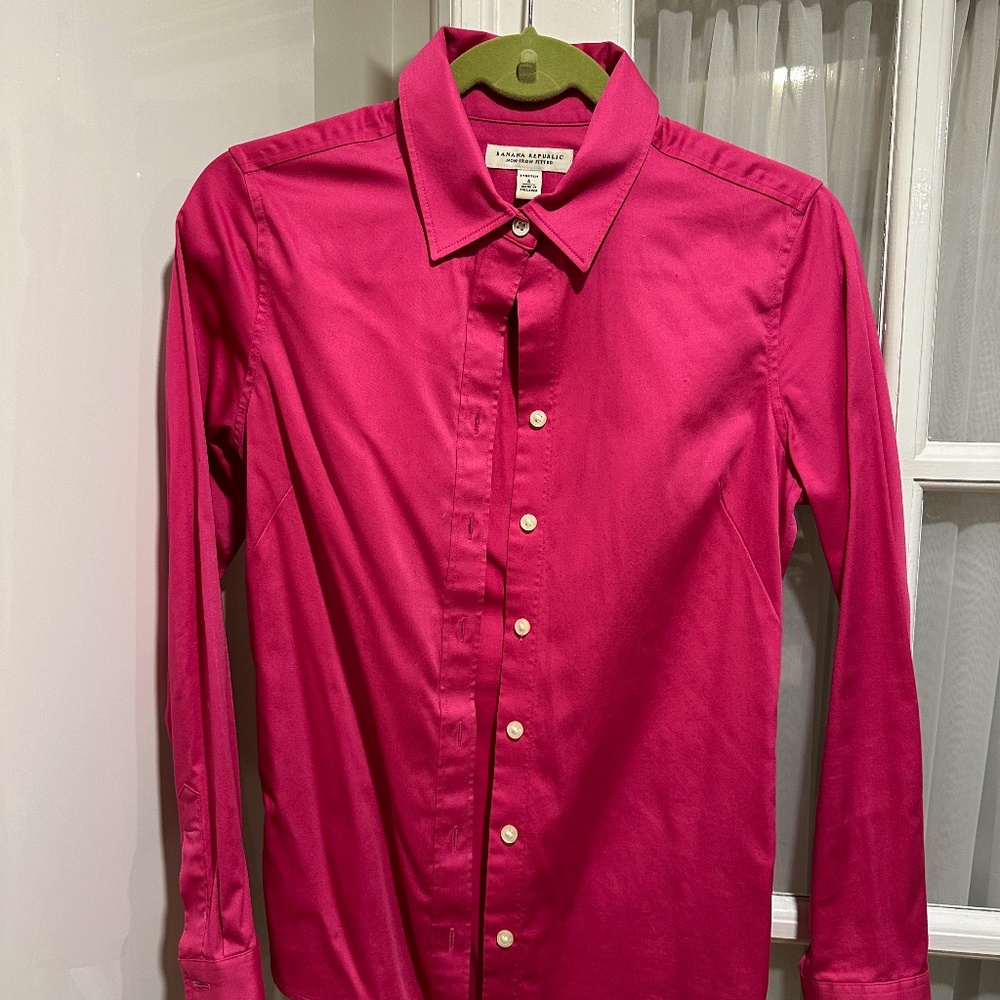 Banana Republic size 4 non-iron fitted shirts pink and striped